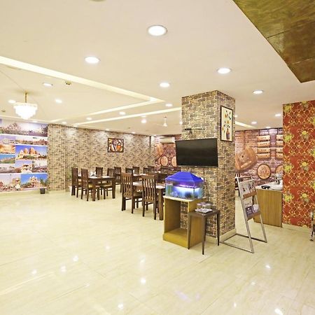 Hotel Ronit Royal Delhi Airport By D'Capitol Nueva Delhi Exterior foto