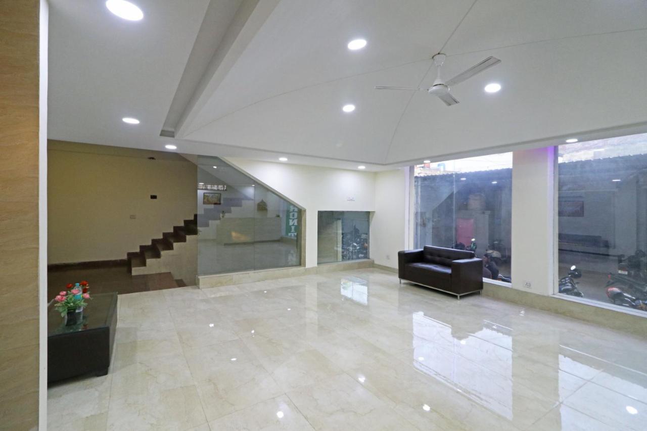 Hotel Ronit Royal Delhi Airport By D'Capitol Nueva Delhi Exterior foto