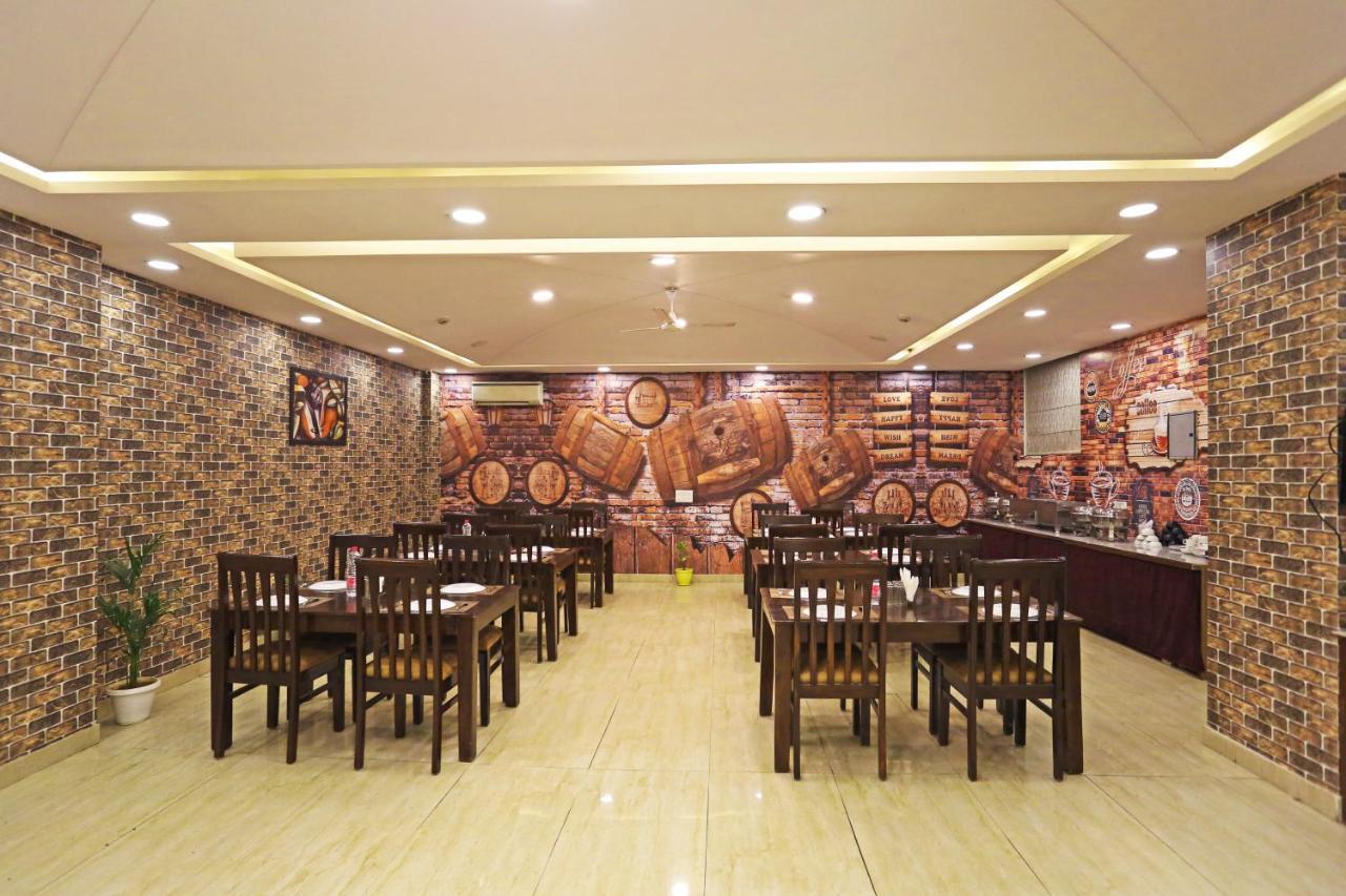 Hotel Ronit Royal Delhi Airport By D'Capitol Nueva Delhi Exterior foto