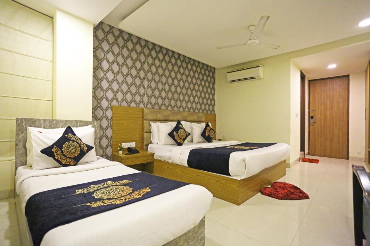 Hotel Ronit Royal Delhi Airport By D'Capitol Nueva Delhi Exterior foto